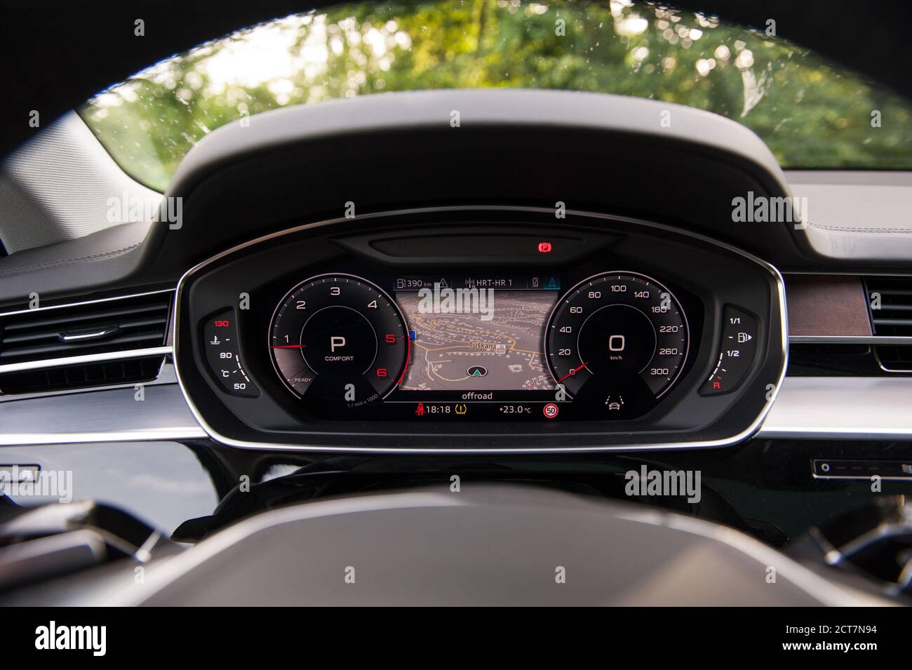 New 18 Audi A8 50 Tdi Quattro Interior Dashboard Stock Photo Alamy New 18 Audi A8 50 Tdi Quattro Interior Dashboard Stock Photo Alamy