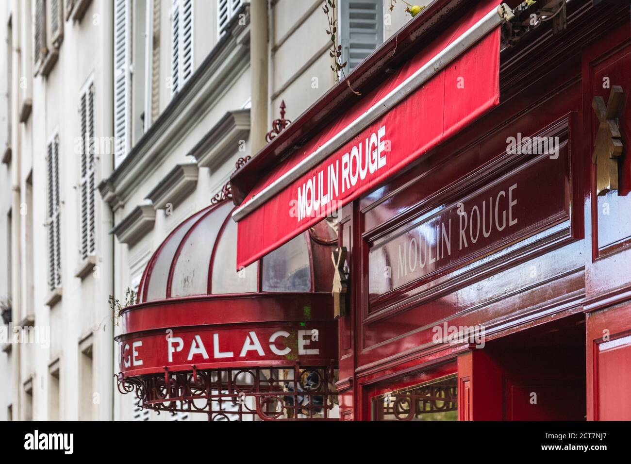 Boutique de Moulin Rouge Paris France. Paris, France - July 28 2018 ...