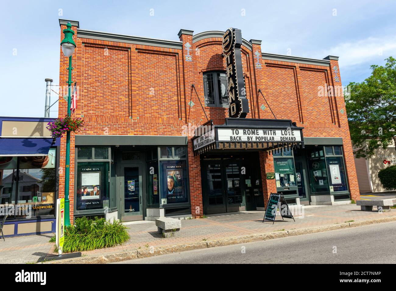 The strand theatre maine hires stock photography and images Alamy