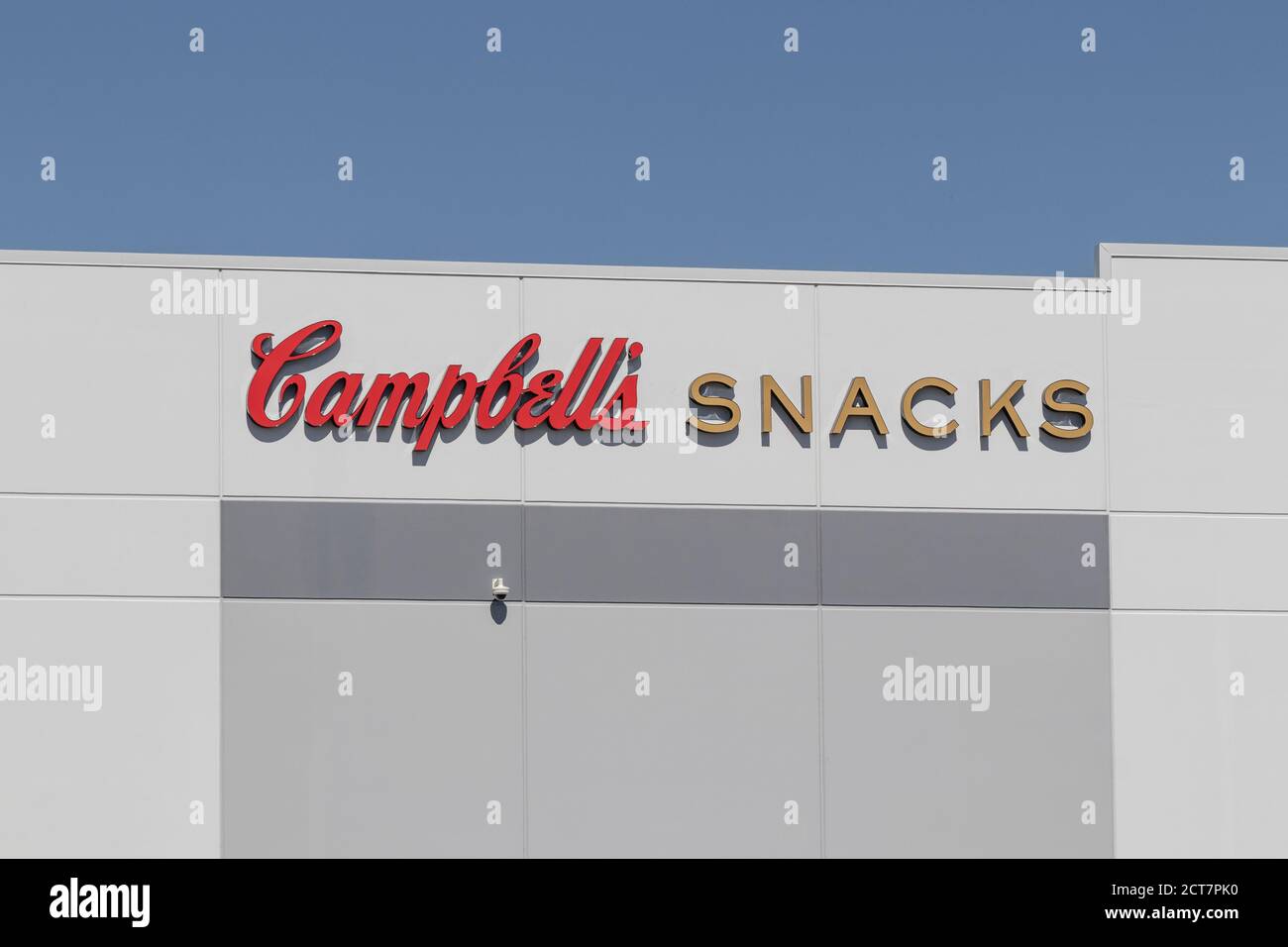 Plainfield - Circa September 2020: Campbell's Snacks Distribution Center. Campbells snacks include Pepperidge Farm cookies, Goldfish crackers, and Cap Stock Photo