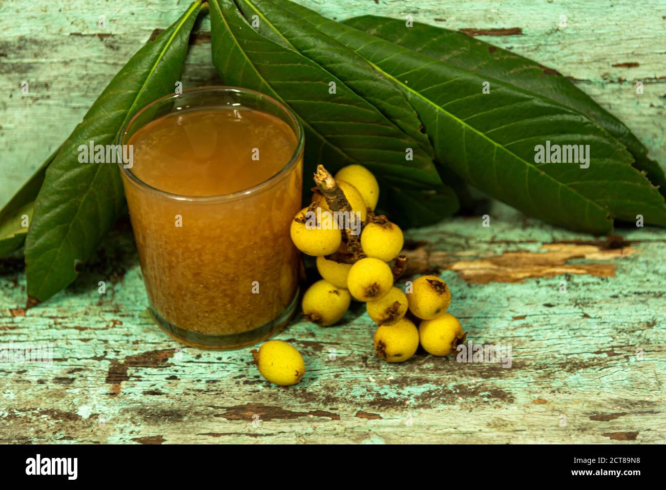 Loquat juice (Eriobotrya japonica). Also known as Paráplum and Japanese plum. Fruit to