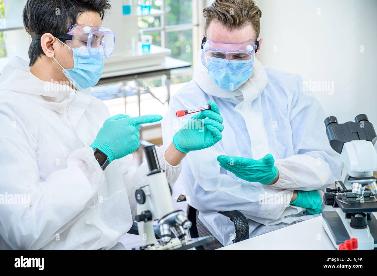 Lab specialist hi-res stock photography and images - Alamy