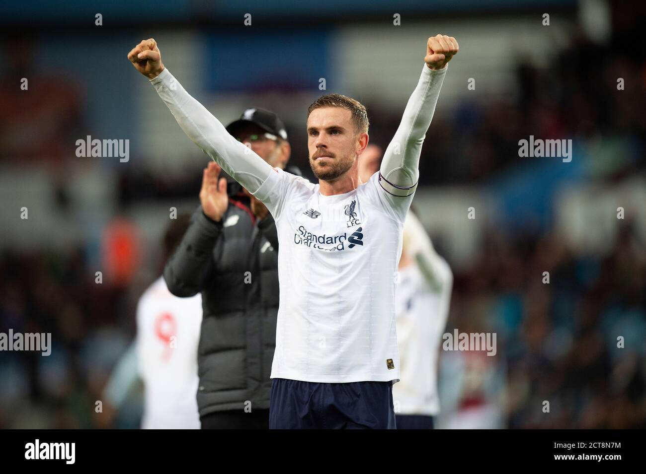 Liverpool's Jordan Henderson celebrates victory. Aston Villa v Liverpool.  PHOTO CREDIT : ©  MARK PAIN / ALAMY STOCK PHOTO Stock Photo