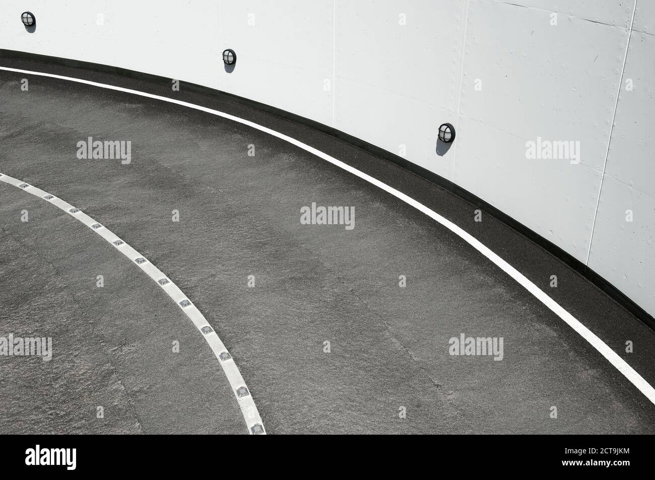 Driveway ramp hi-res stock photography and images - Alamy