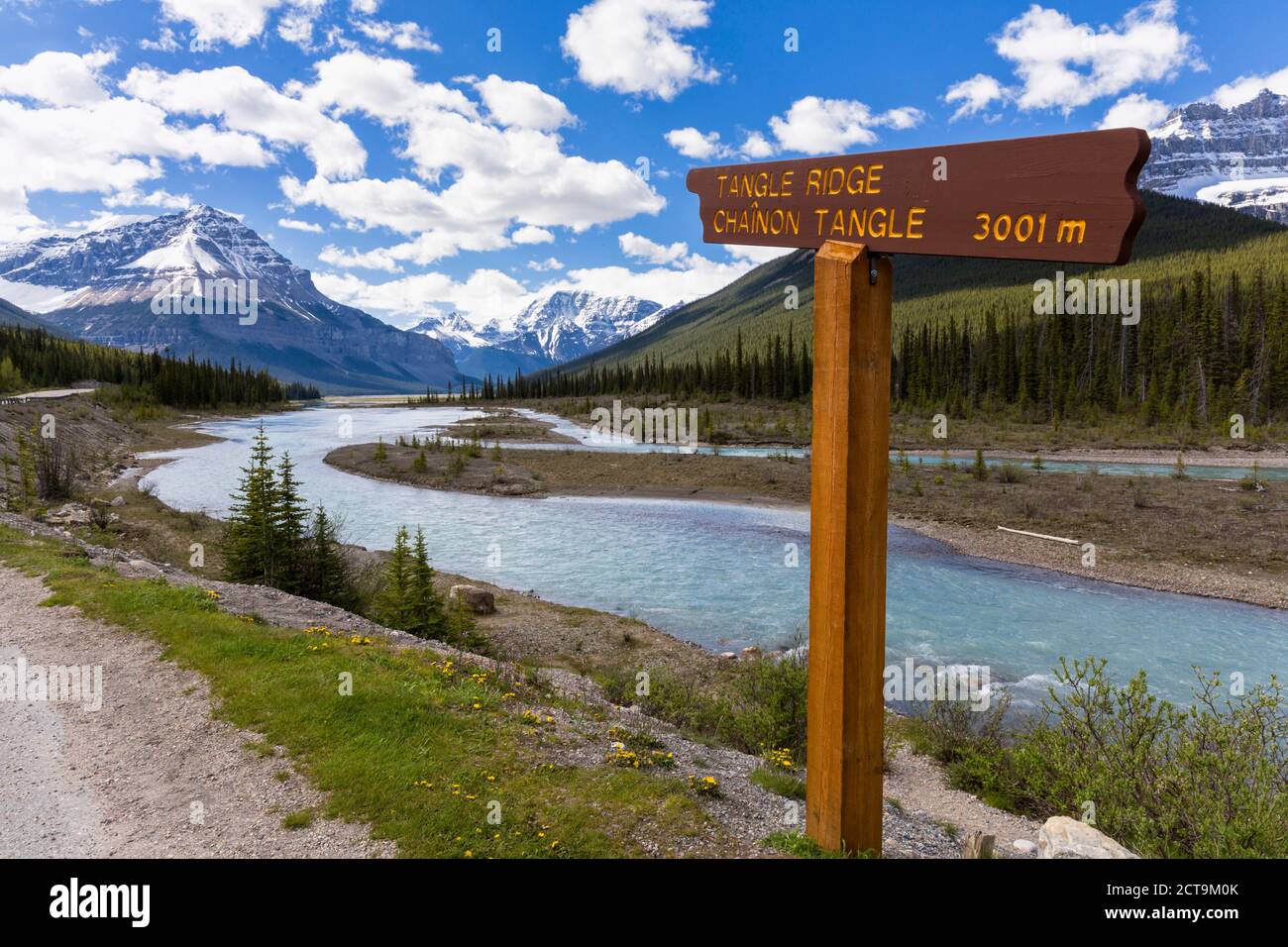 Canada, Alberta, Jasper National Park, Banff National Park, Icefields Parkway, sign at Athabasca River Stock Photo
