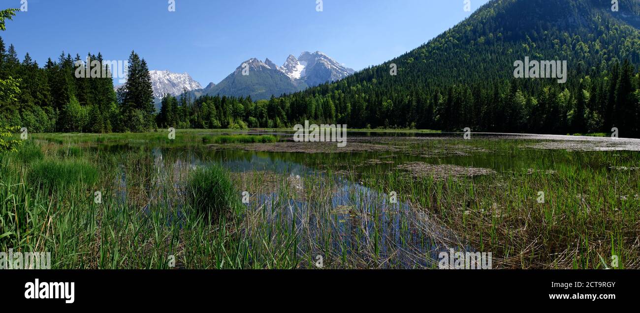 Germany, Bavaria, Ramsau, Taubensee with Watzmann and Hochkalter Stock Photo