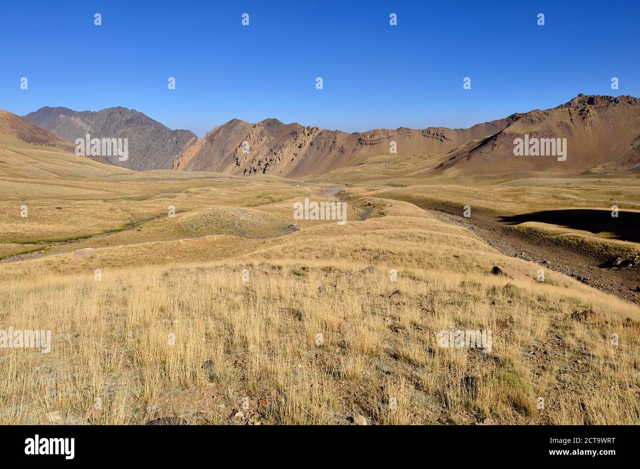 Iran, Mazandaran Province, Alborz Mountains, View over Hezarsham plateau, Takht-e Suleyman Massif Stock Photo