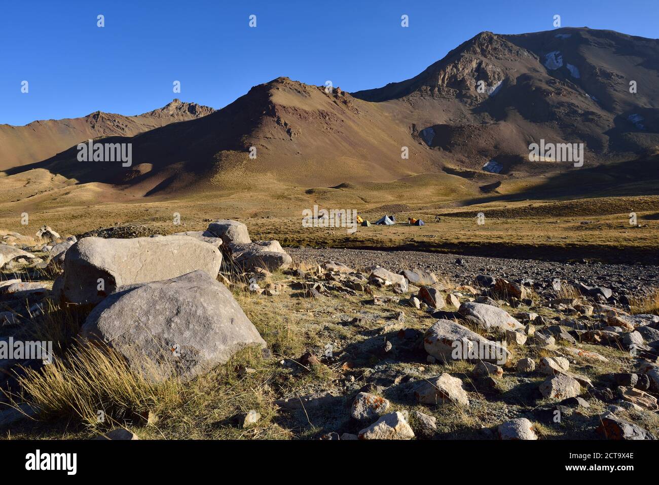 Iran, Alborz Mountains, Takht-e Suleyman Massif, Tents on high plateau Stock Photo