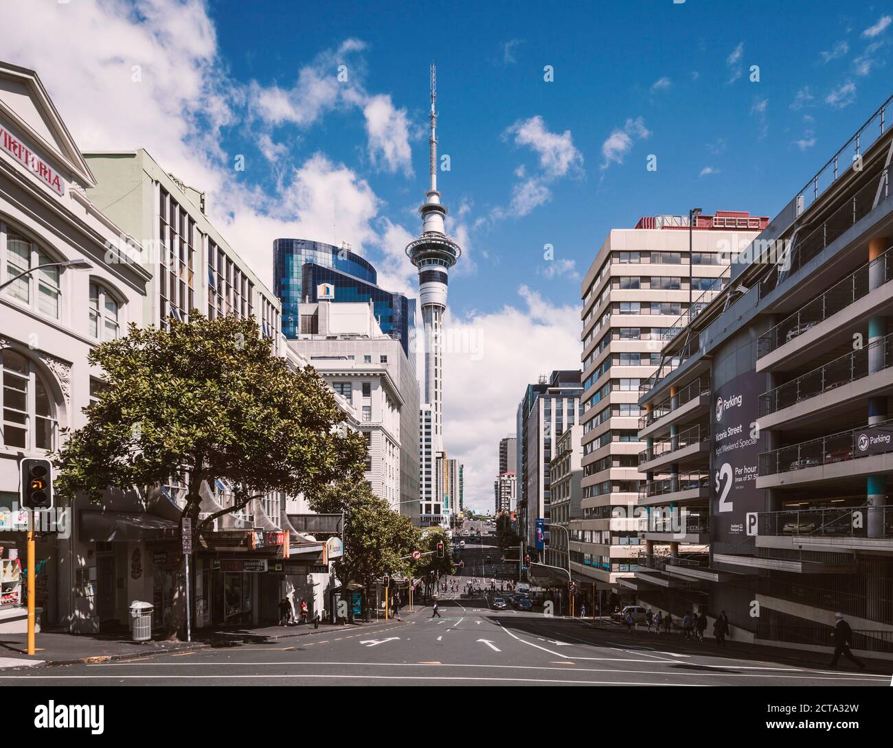 New Zealand, Auckland, view to television tower Stock Photo Alamy