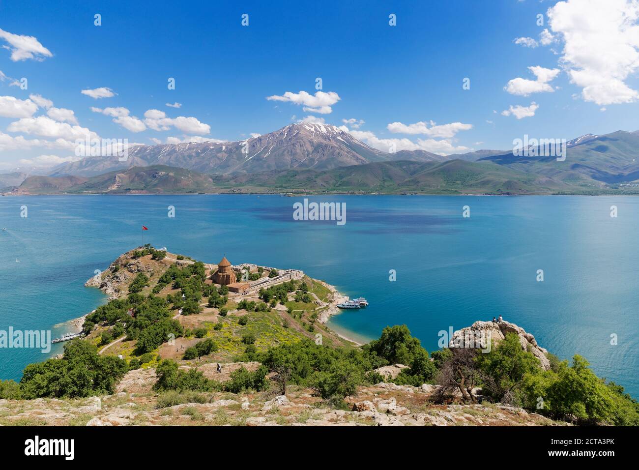 Turkey, Akdamar Island, Armenian Church of the Holy Cross at Lake Van Stock Photo