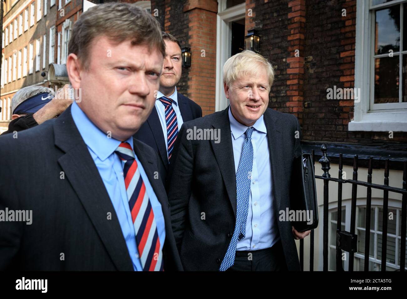 Candidate mp hires stock photography and images Alamy