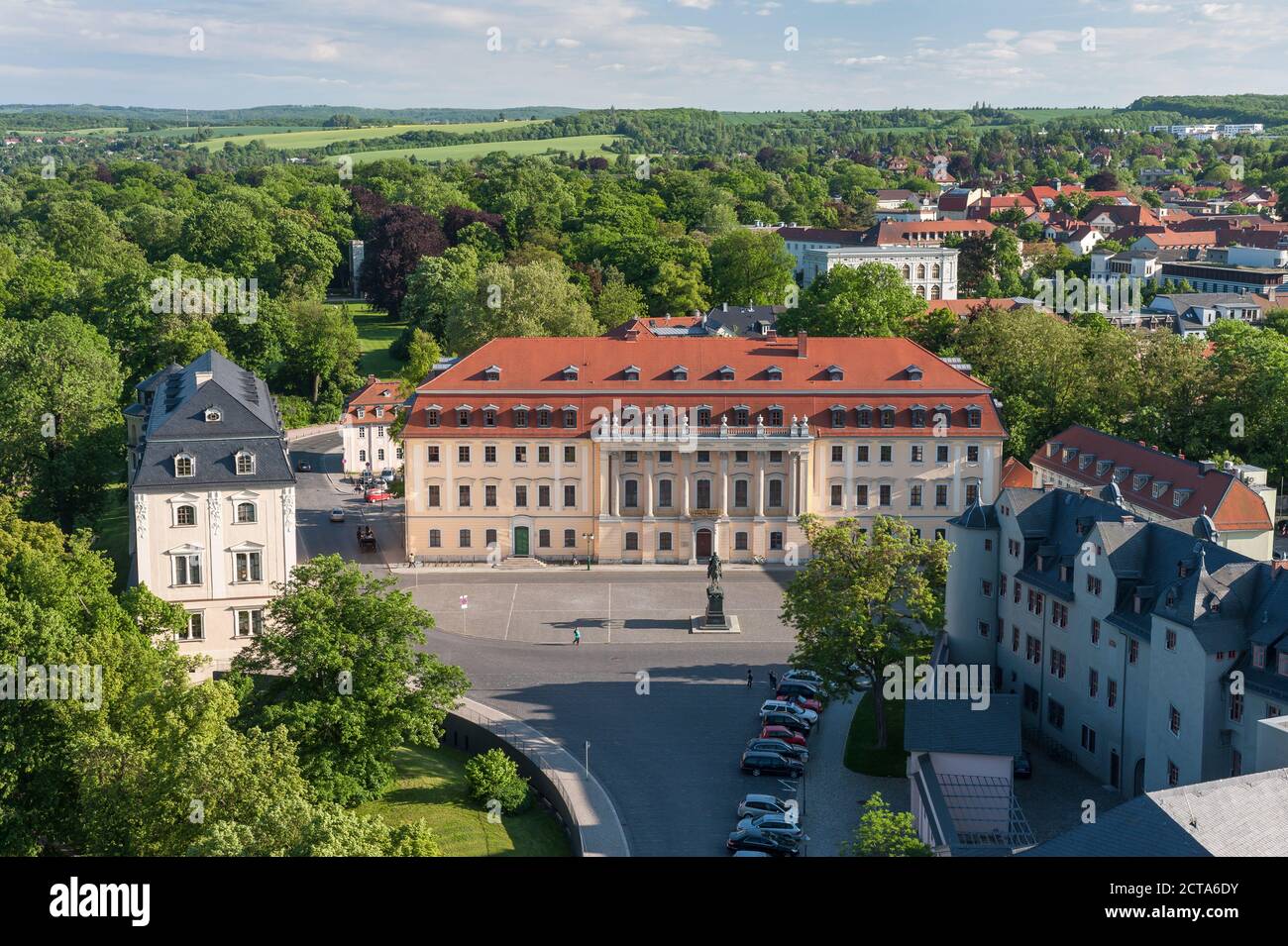 Germany, Thuringia, Weimar, Platz der Demokratie, Carl-August-Memorial and princely house, Music College Franz Liszt, left Anna Amalia Library Stock Photo