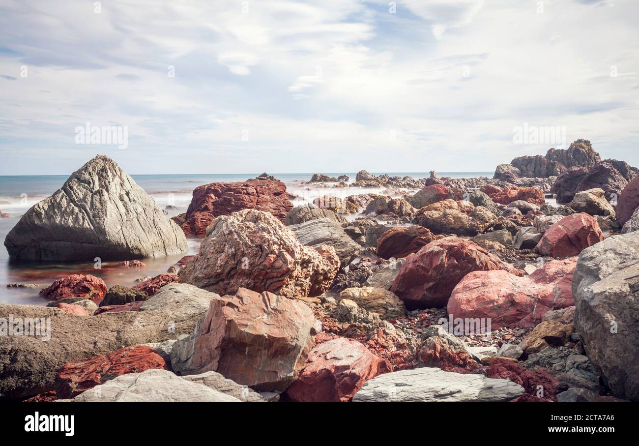 Wellington rocks hi-res stock photography and images - Alamy