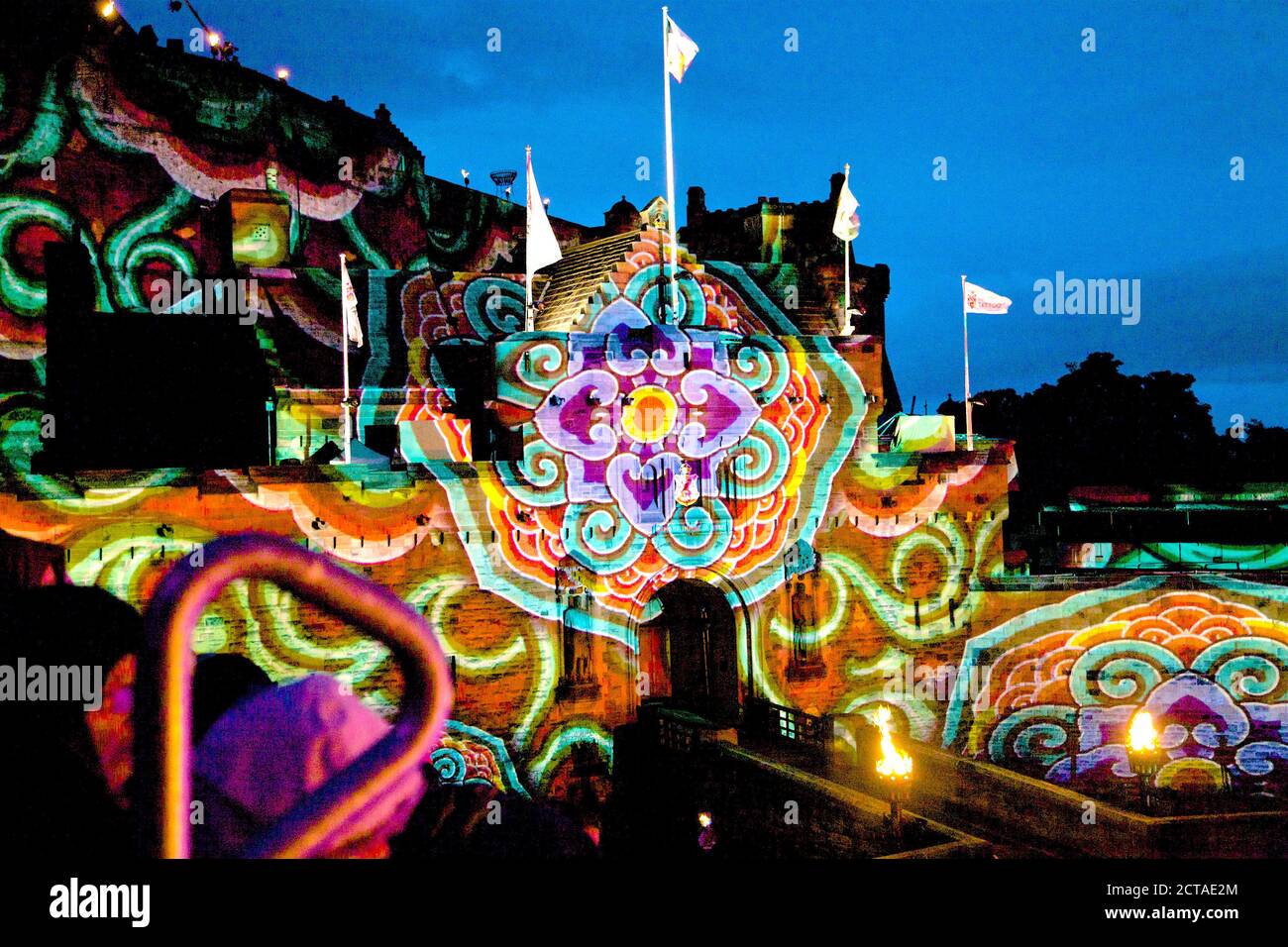 light show on edinburgh castle Stock Photo Alamy
