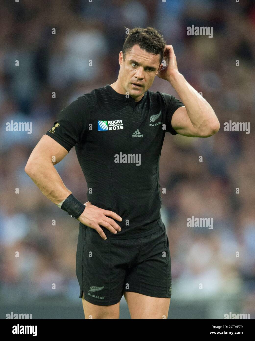 DAN CARTER  New Zealand v Argentina Rugby World Cup 2015   Picture Credit : © MARK PAIN / ALAMY Stock Photo