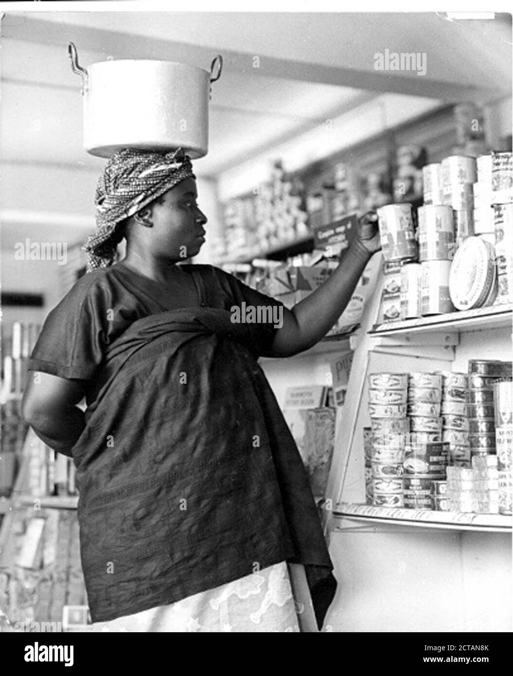 1940s grocery store hires stock photography and images Alamy