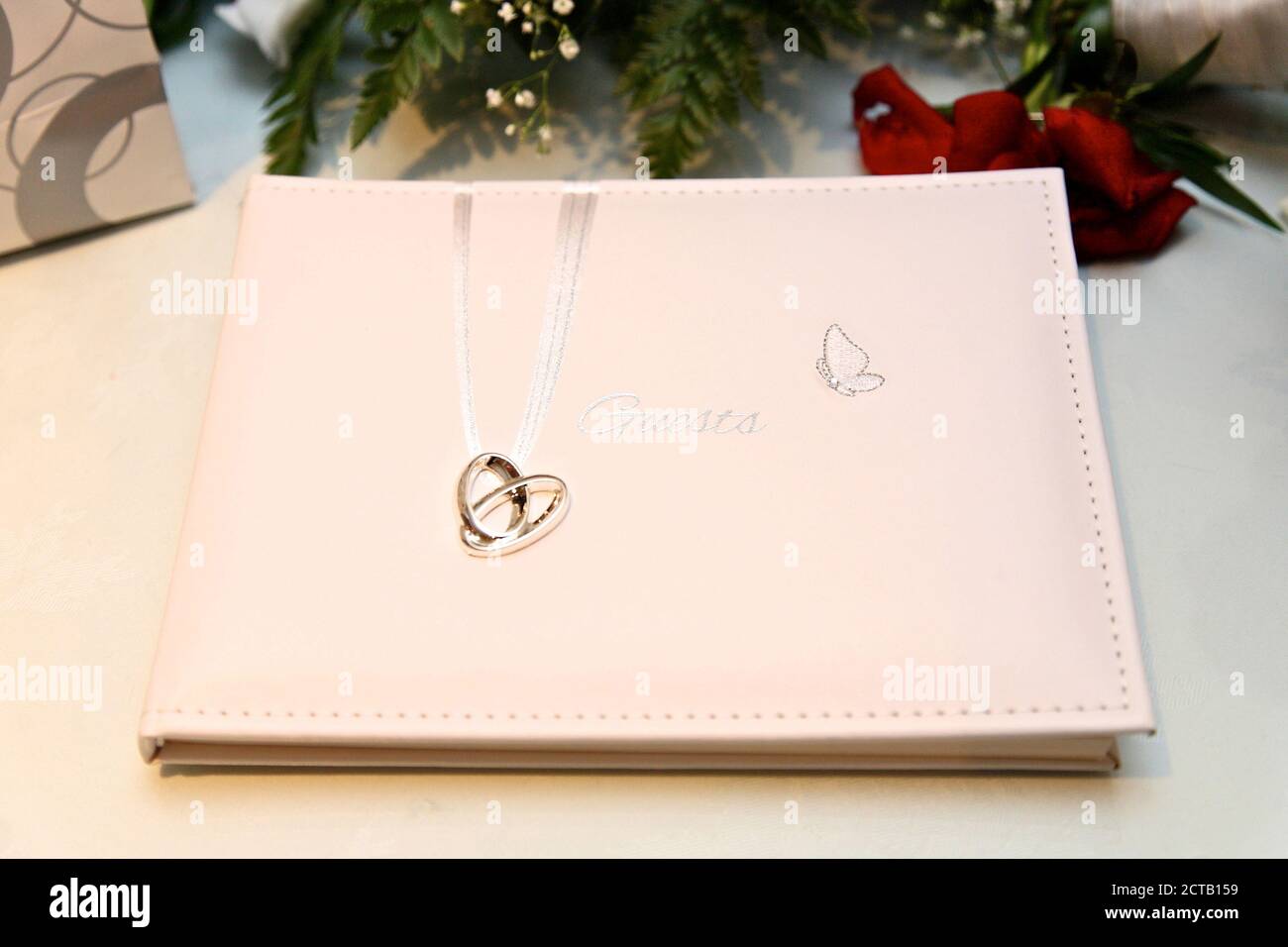 wedding guest comments book Stock Photo Alamy