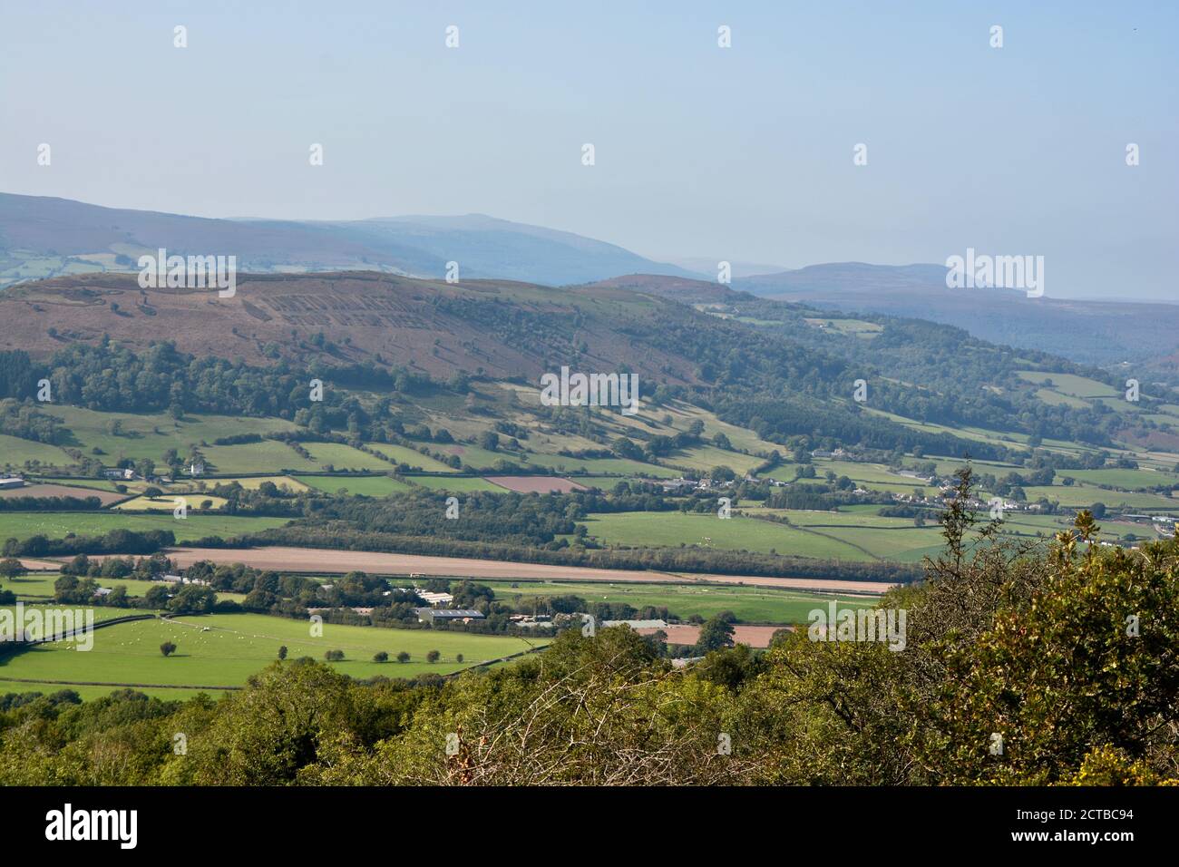 Skirrid fawr mountain black mountains hi-res stock photography and ...