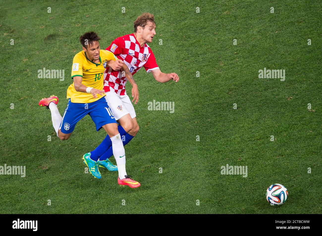 Neymar battles with Vukojevic  Brazil v Croatia Brazil World Cup 2014 - Arena de Sao Paolo  Picture : Mark Pain    12/6/2014   PHOTO CREDIT : © MARK P Stock Photo