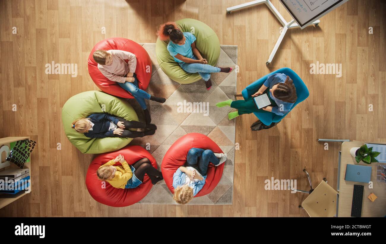 Bean bags school hi-res stock photography and images - Alamy