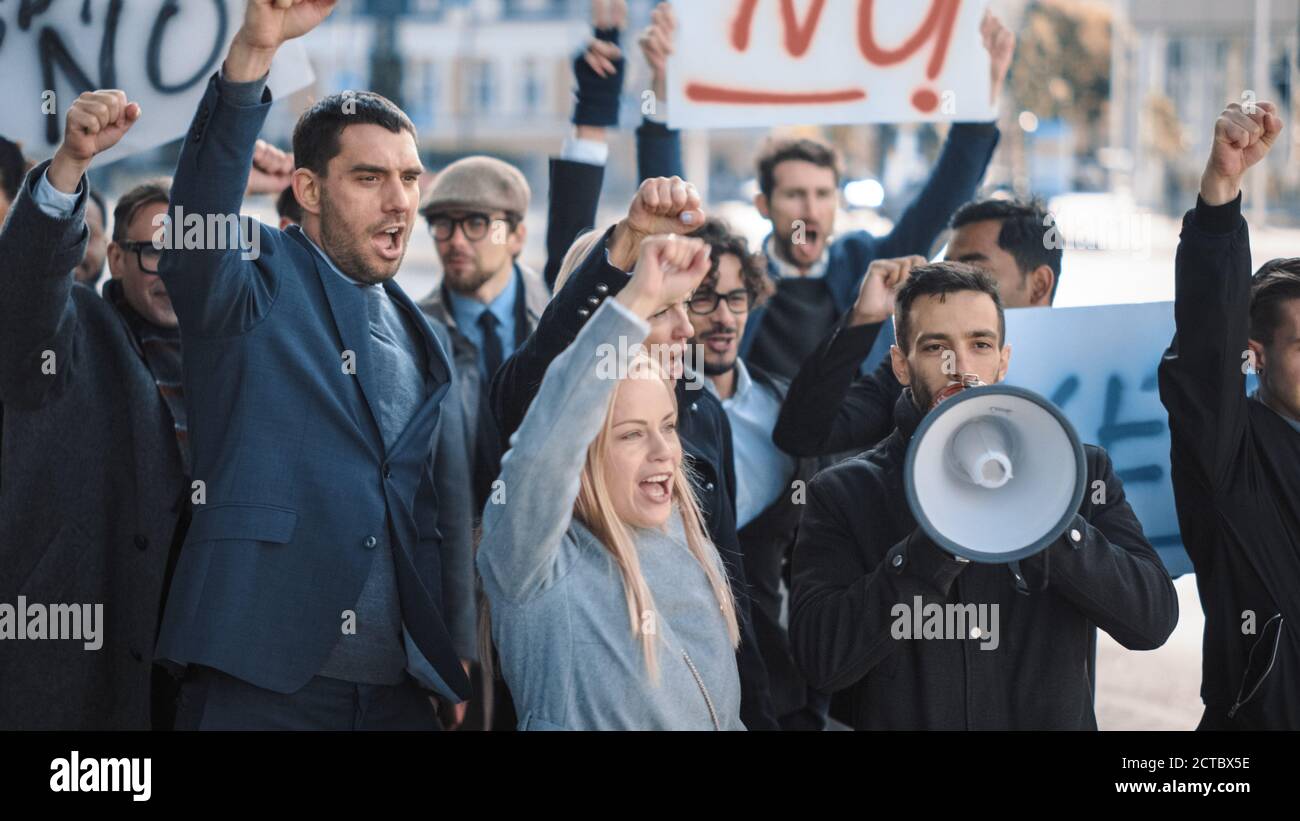 People picketing hires stock photography and images Alamy