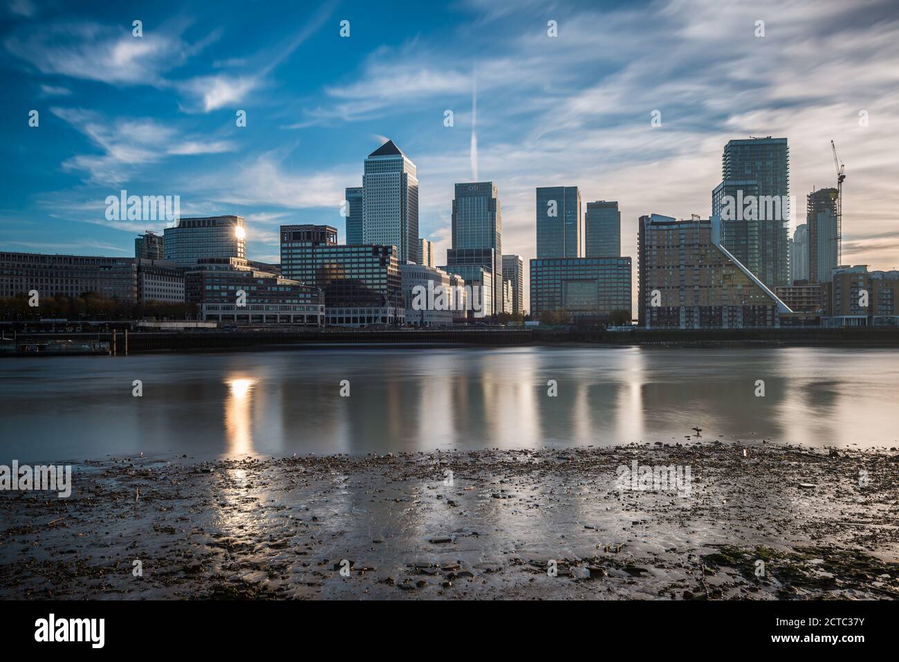 View of office buildings in Canary Wharf from across River Thames ...