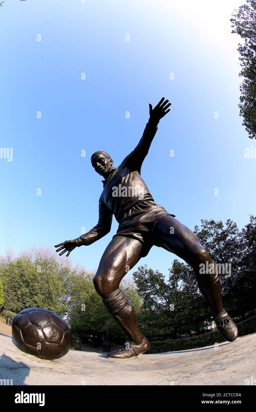 Laurie cunningham orient hi-res stock photography and images - Alamy