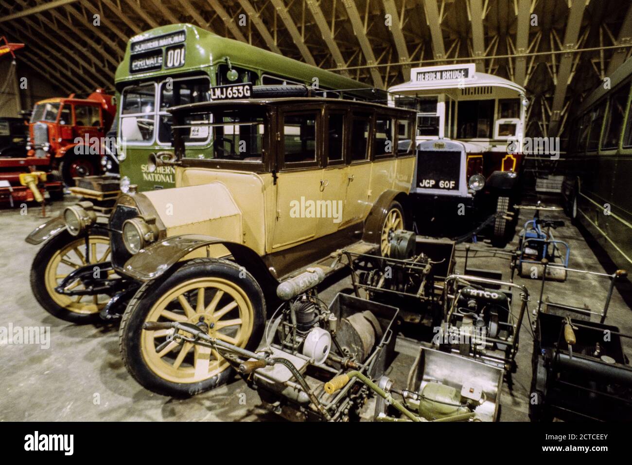 Charabangs and buses. London’s Science Museum houses a collection of vehicles and museum exhibits not currently on show in South Kensington or on loan elsewhere in a series of aircraft hangers at Wroughton in Wiltshire. 06 November 1992. Photo: Neil Turner Stock Photo