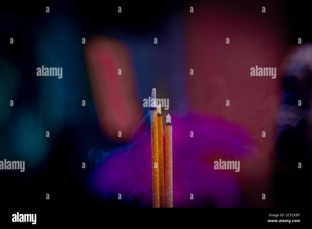 Taoism Incense High Resolution Stock Photography and Images - Alamy
