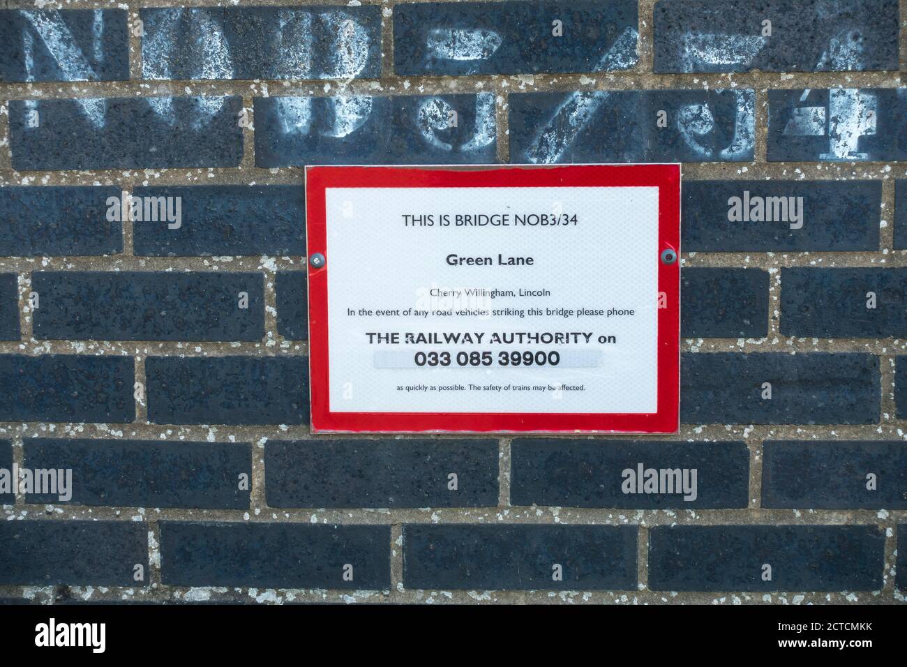 Railway bridge identification number plaque hires stock photography and images Alamy