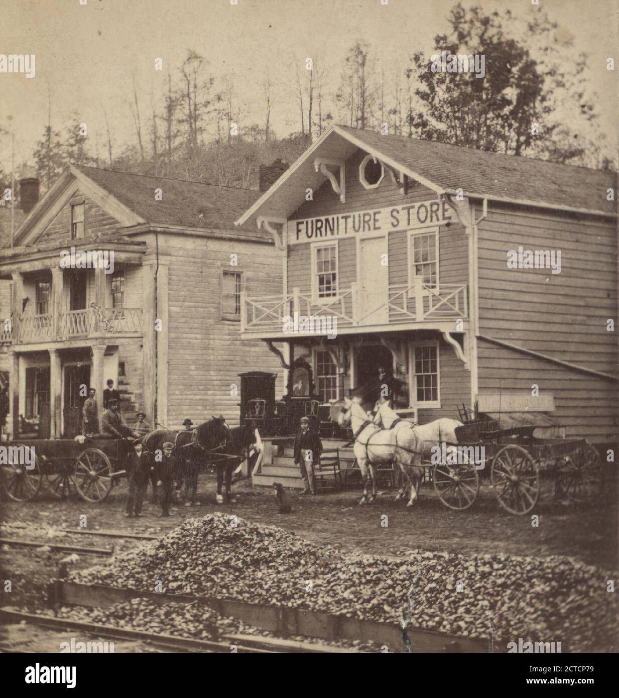 Hoyt Brothers, Katonah, N.Y. Furniture Store., Carts & wagons, Furniture stores, New York (State), Westchester County (N.Y.), Katonah (N.Y Stock Photo