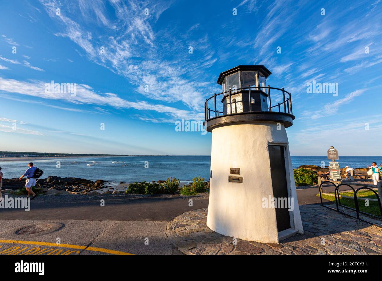 Lobster Point Light, Marginal Way, Ogunquit Beach, Ogunquit, Maine, USA