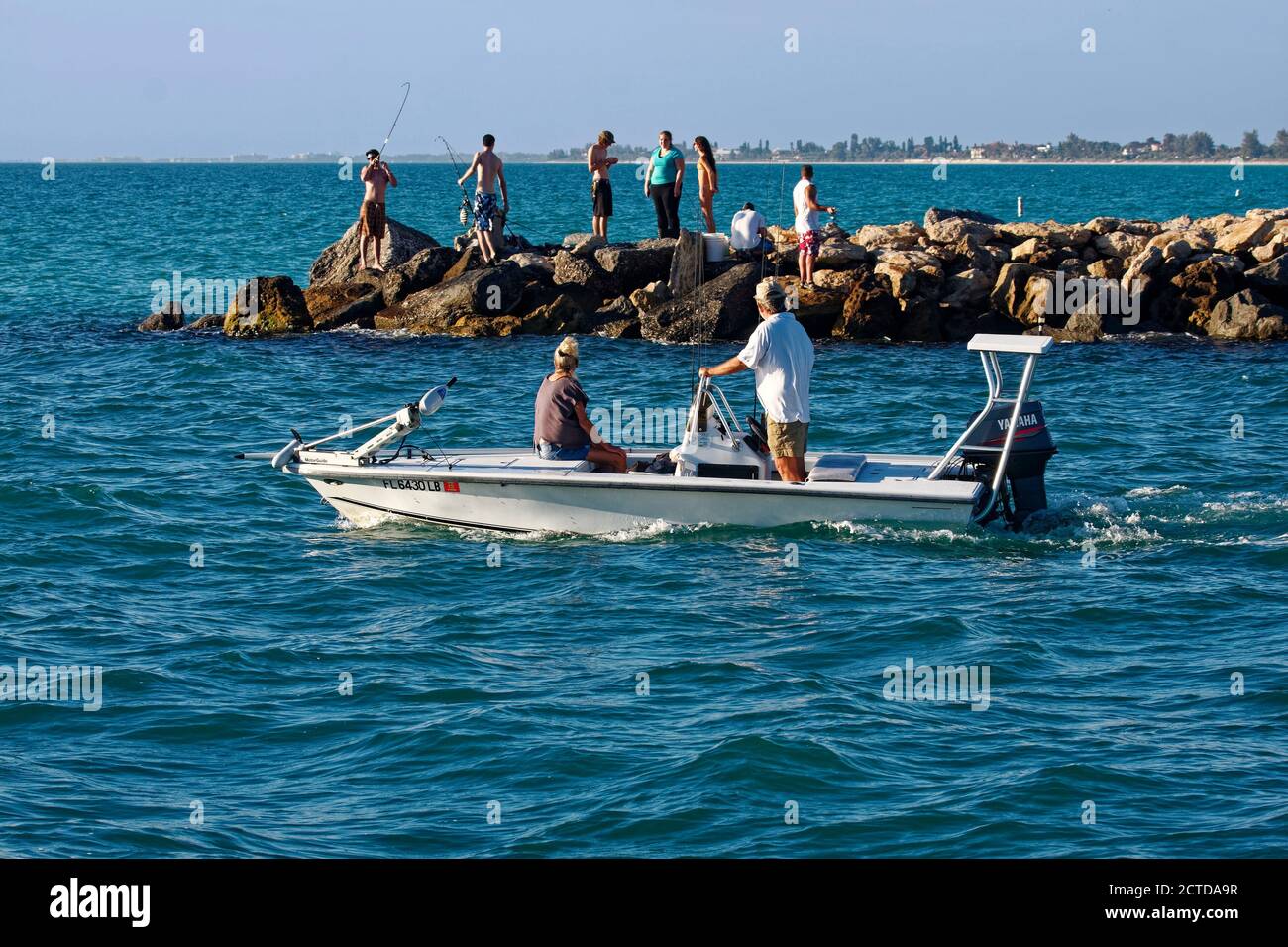 Sport fishing boat front hi-res stock photography and images - Alamy