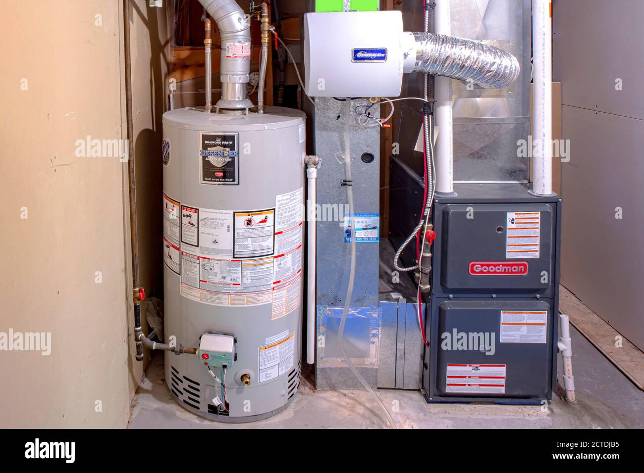 Water heater hi-res stock photography and images - Alamy