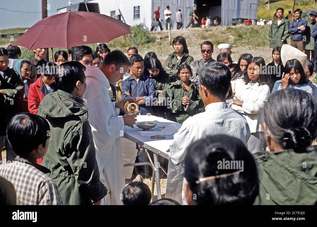 1975 Outdoor religious services are preformed for Vietnamese refugees