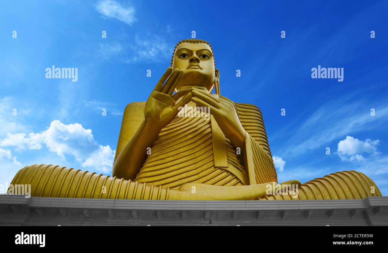 Giant Golden Buddha Statue Stock Photo Alamy
