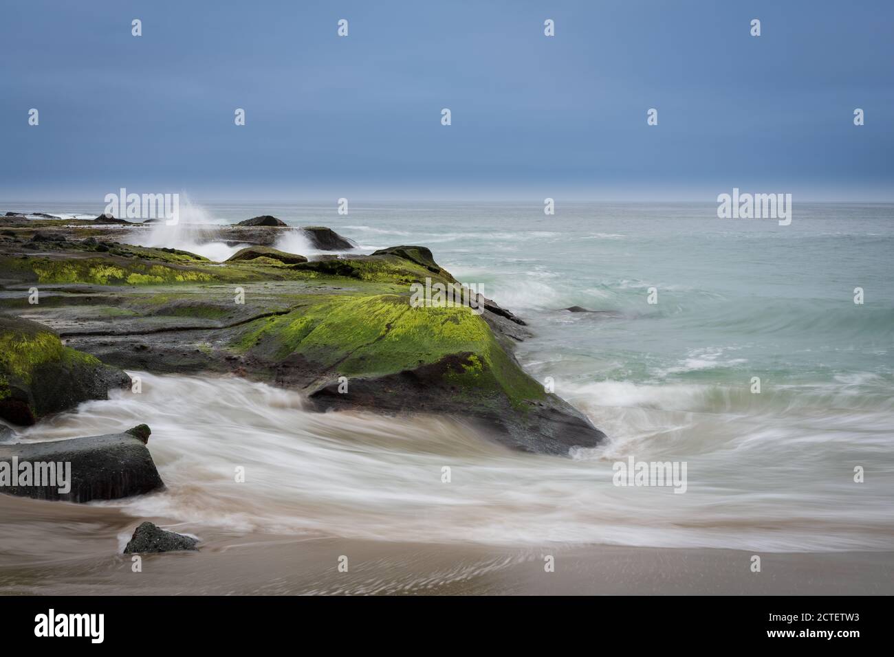 Image showcasing Rocky outcroppings hi-res stock photography and images - Alamy