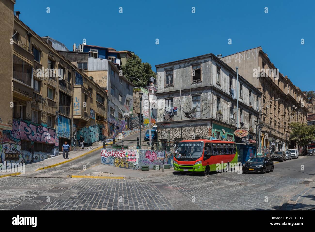 A view of a street in the old town of Valparaiso, Chile Stock Photo