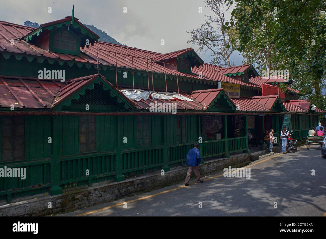 Nainital house hires stock photography and images Alamy