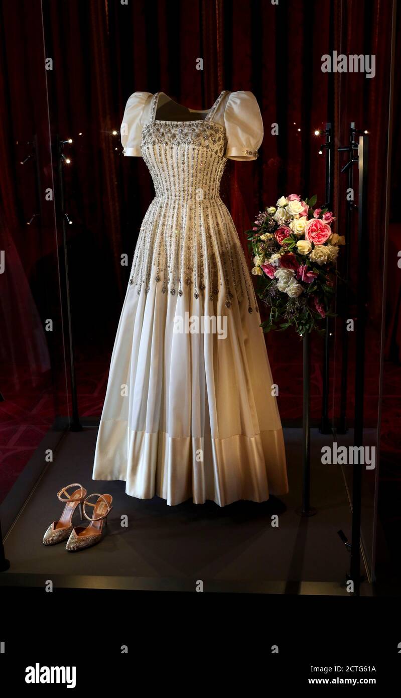 Princess beatrice's wedding hi-res stock photography and images
