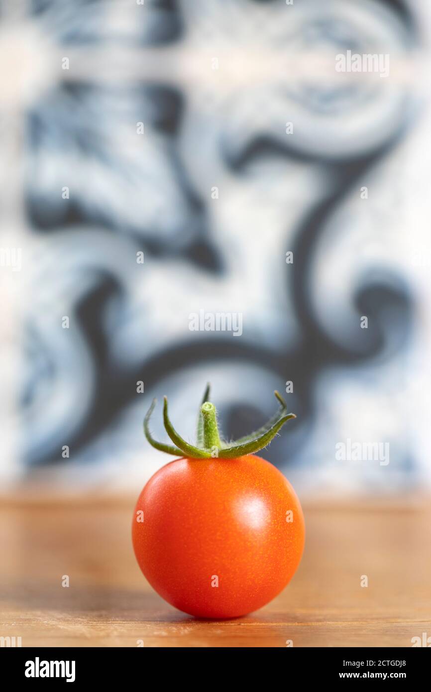 Homegrown tomato (Solanum lycopersicum), Northumberland, UK, Stock Photo
