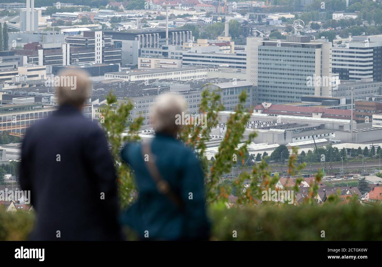 Headquarters Mercedes Benz Stuttgart High Resolution Stock Photography And Images Alamy