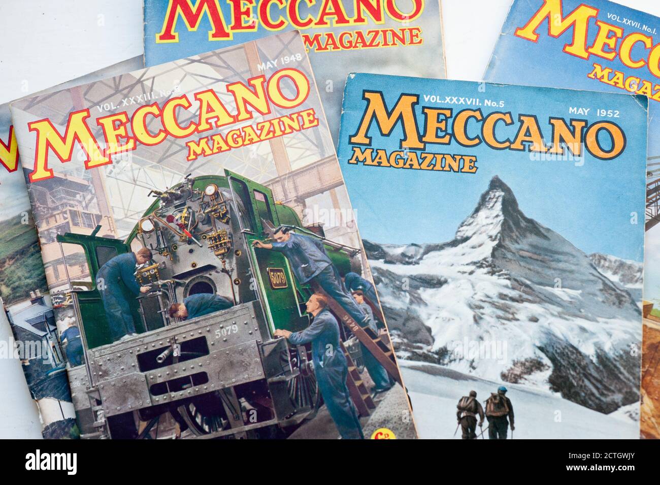 Meccano magazine hi-res stock photography and images - Alamy