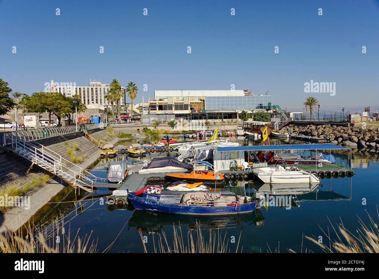 Israel sea galilee tourists hi-res stock photography and images - Alamy