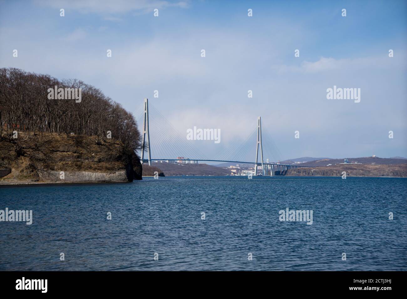 Cable-stayed bridge 'Russky Bridge' across Eastern Bosphorus strait to island Russkiy, Vladivostok, Primorsky Krai, Russia Stock Photo