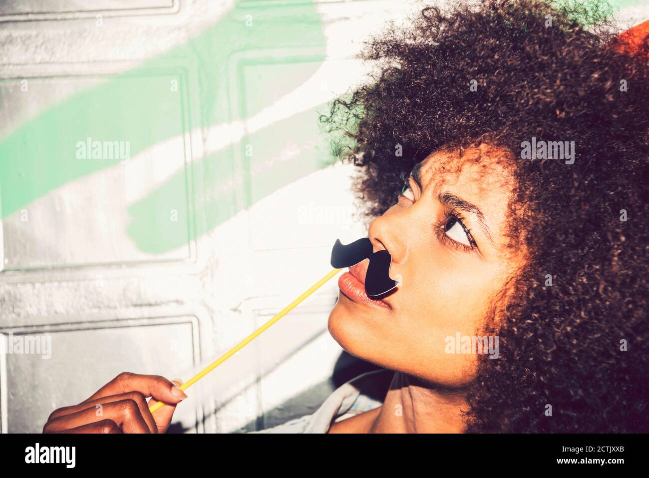 How To Take Fake Id Photo With Curly Hair
