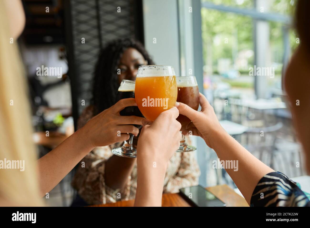 Small beer glasses hi-res stock photography and images - Alamy