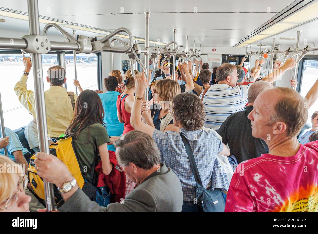 Dulles shuttle hires stock photography and images Alamy
