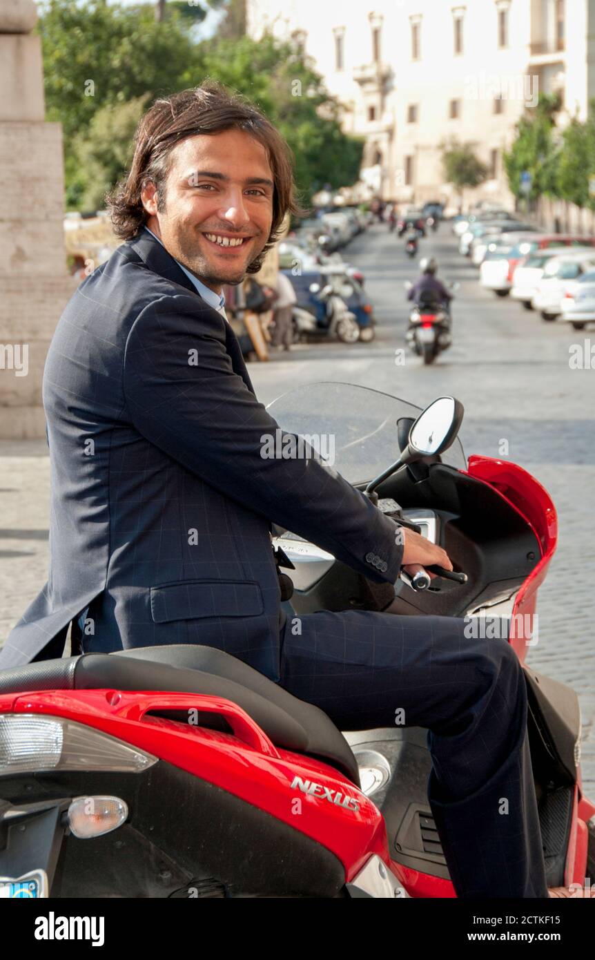 Italian People In Rome Italians in Rome Stock Photo - Alamy