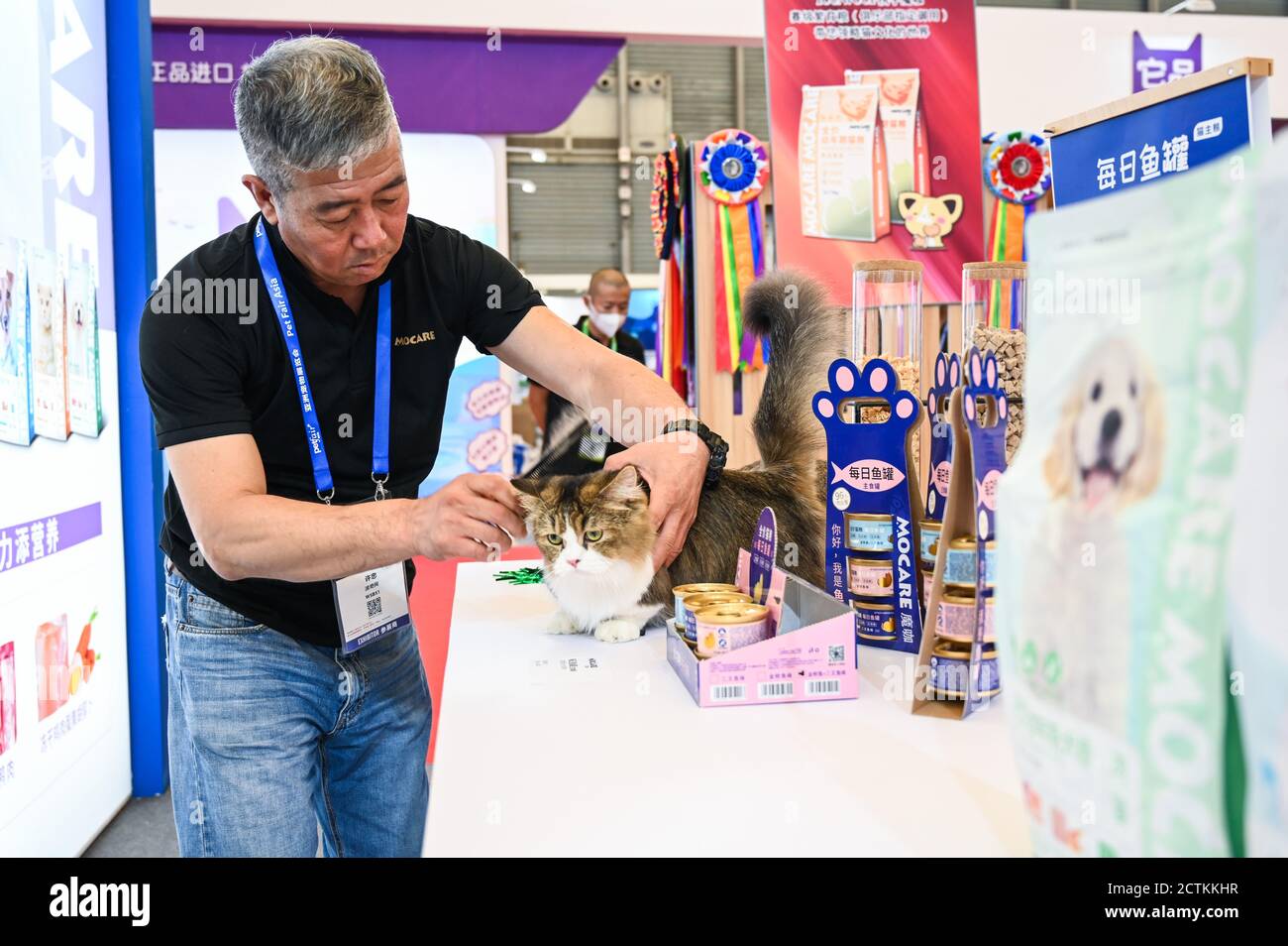 Visitors interacts with pet and learn about caring pets at 2020 Pet